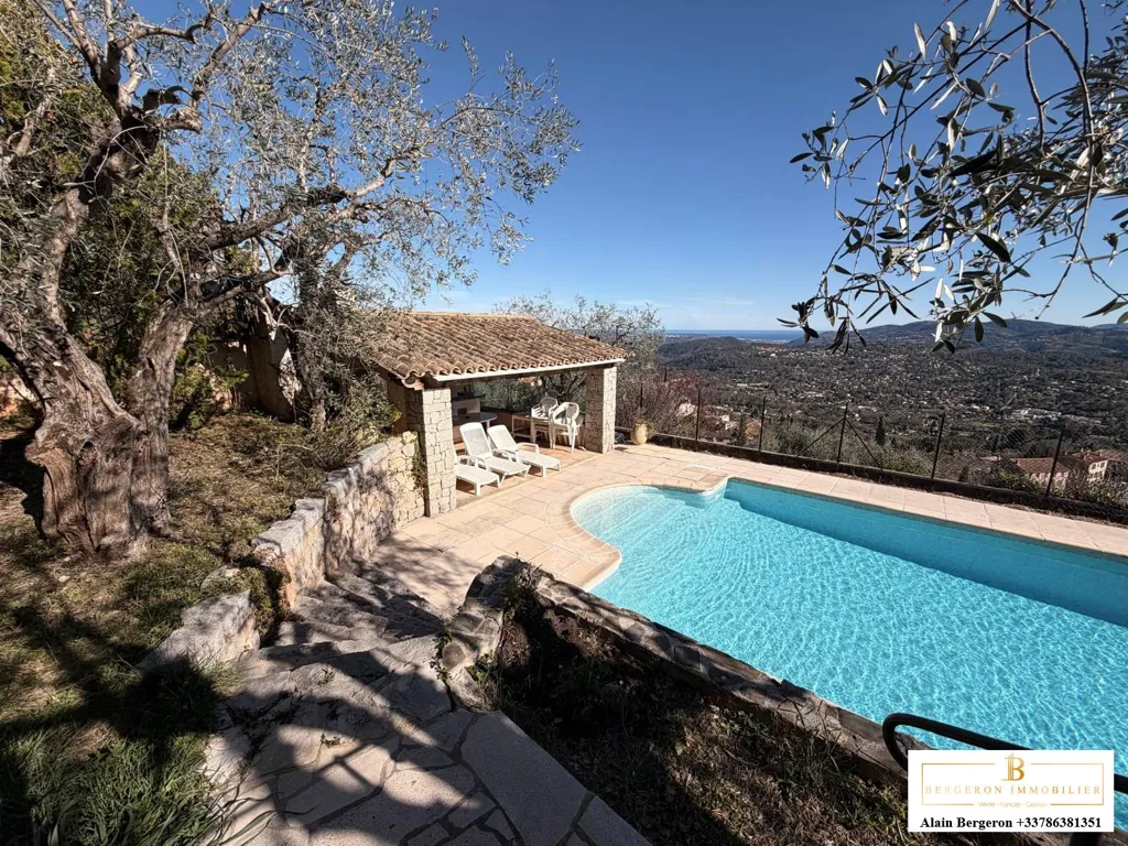 Piscine - Villa avec Piscine et Vue Panoramique