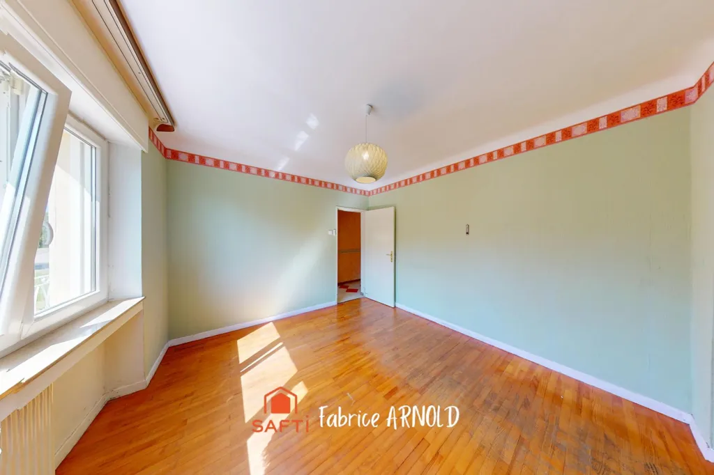 Pièces - Maison Individuelle au Calme avec Jardin à Piblange