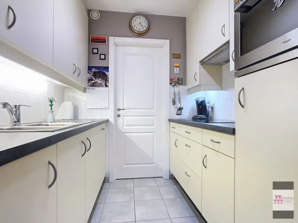 Kitchen - Modern Apartment with Terrace in Nieuwerkerken