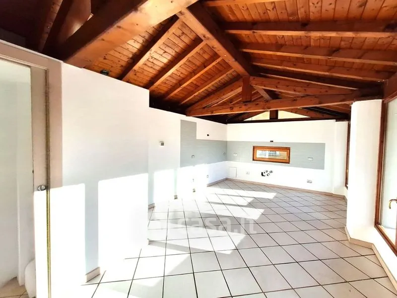 Living Room - Rustic Villa with Private Garden in Trescore Balneario