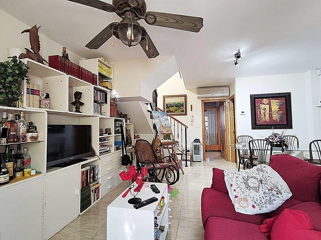 Elutuba - Detached Villa with Pool in Caspe