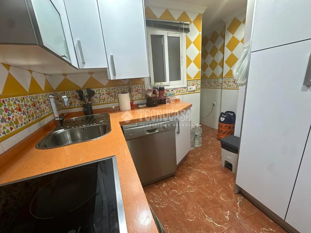 Köök - Reformed Flat with Balcony in Miraflores, Málaga