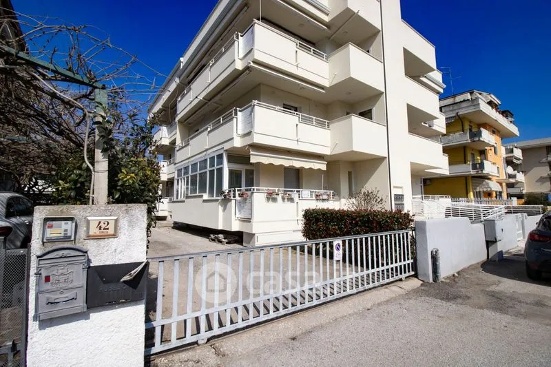Extérieur - 5-Room Apartment with Solar Features in Alba Adriatica