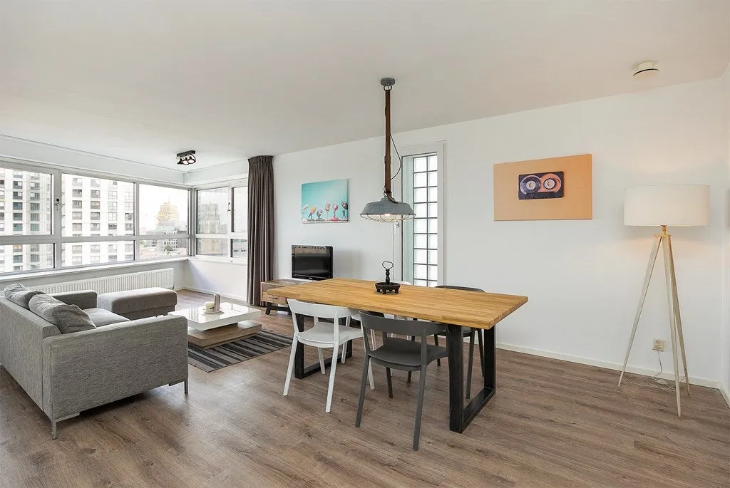 4-toaline korter asukohas Rotterdam