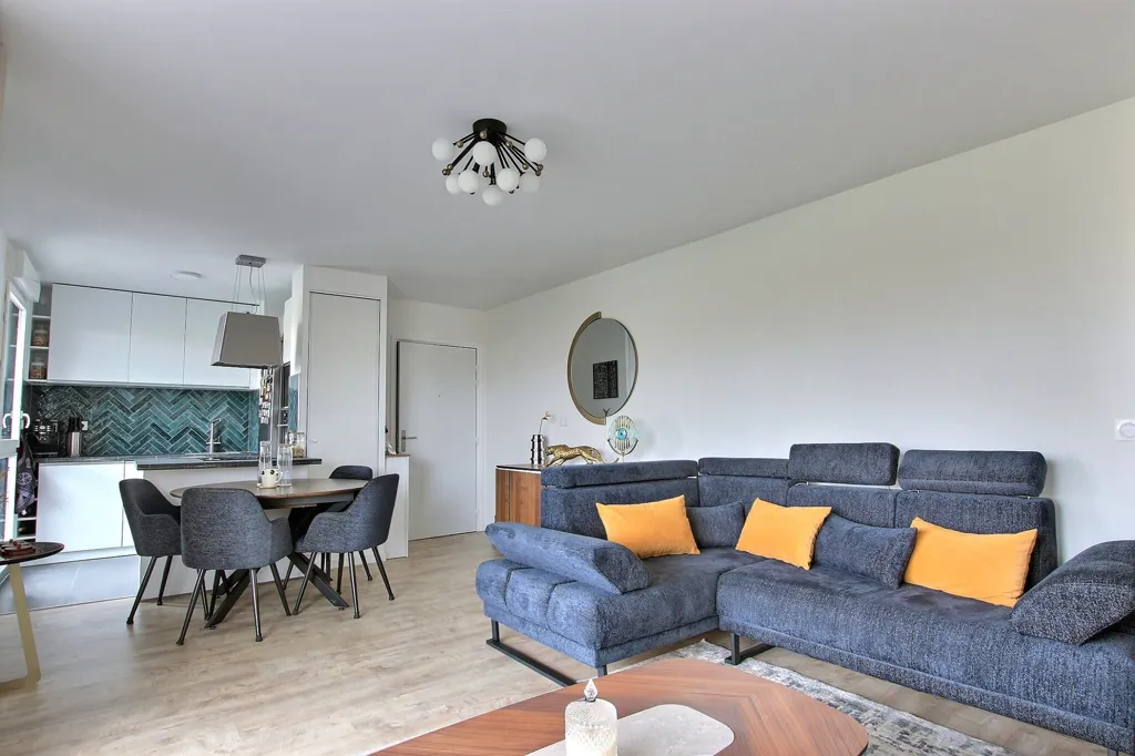 Séjour - Appartement Récent avec Vue Parc à Bois-Colombes