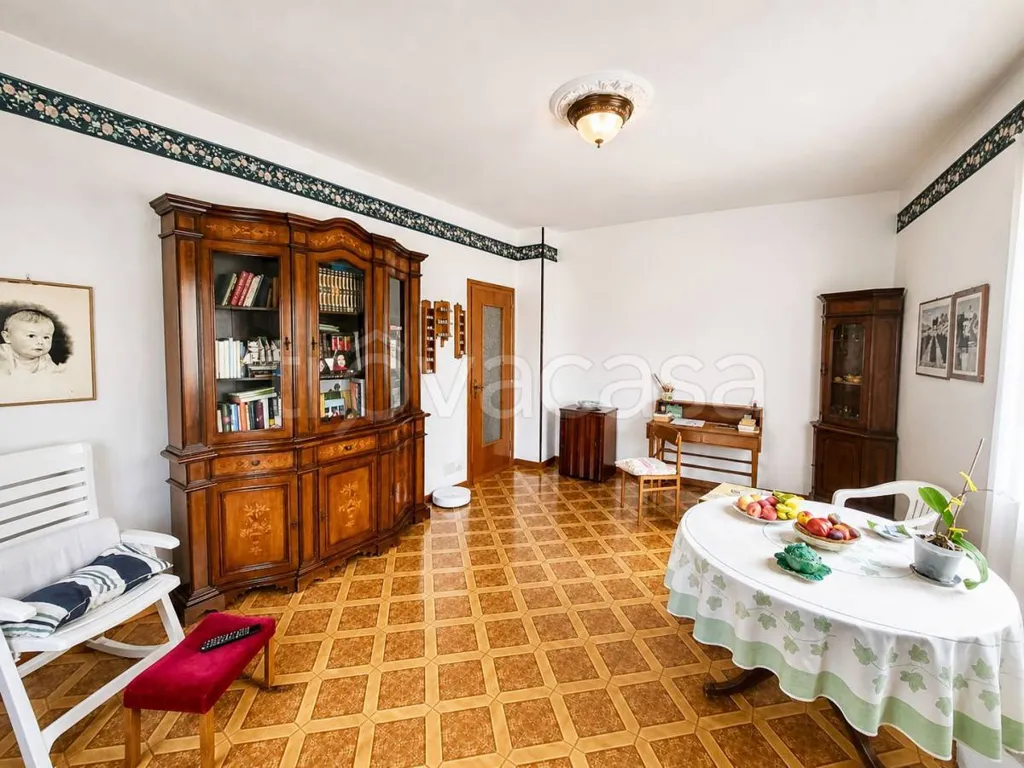 Salle à manger - Bifamiliar Villa with Private Garden in Givoletto