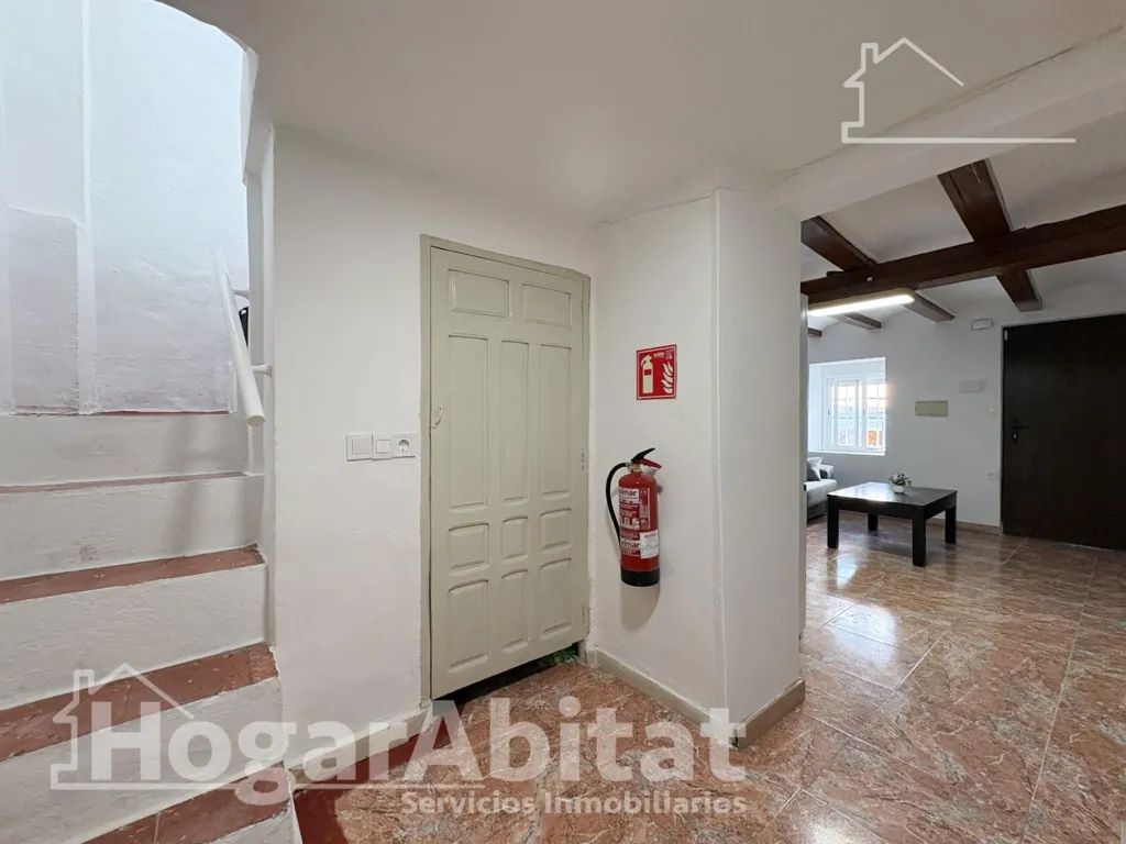 Entrée - Reformed House with Terrace in Cullera Centre