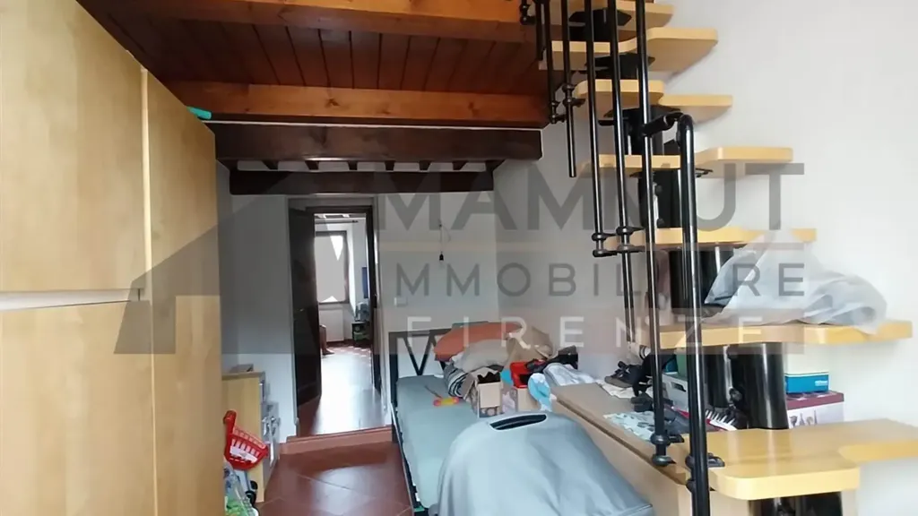 Pièces - Rustic Apartment with Terrace in Lastra a Signa