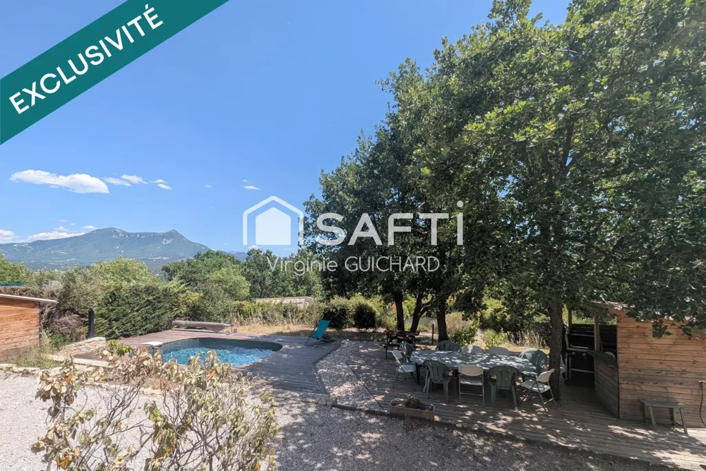 Pool - Architect's Villa with Pool in Aiglun
