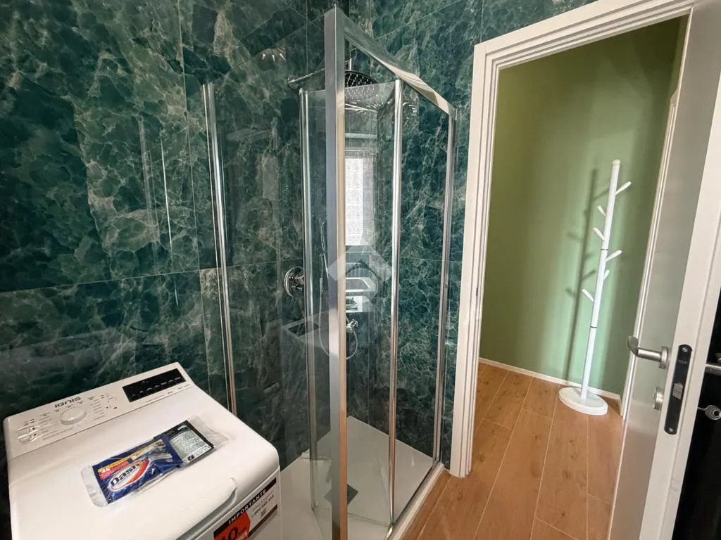 Salles de bain - Appartement 1 pièces à IT
