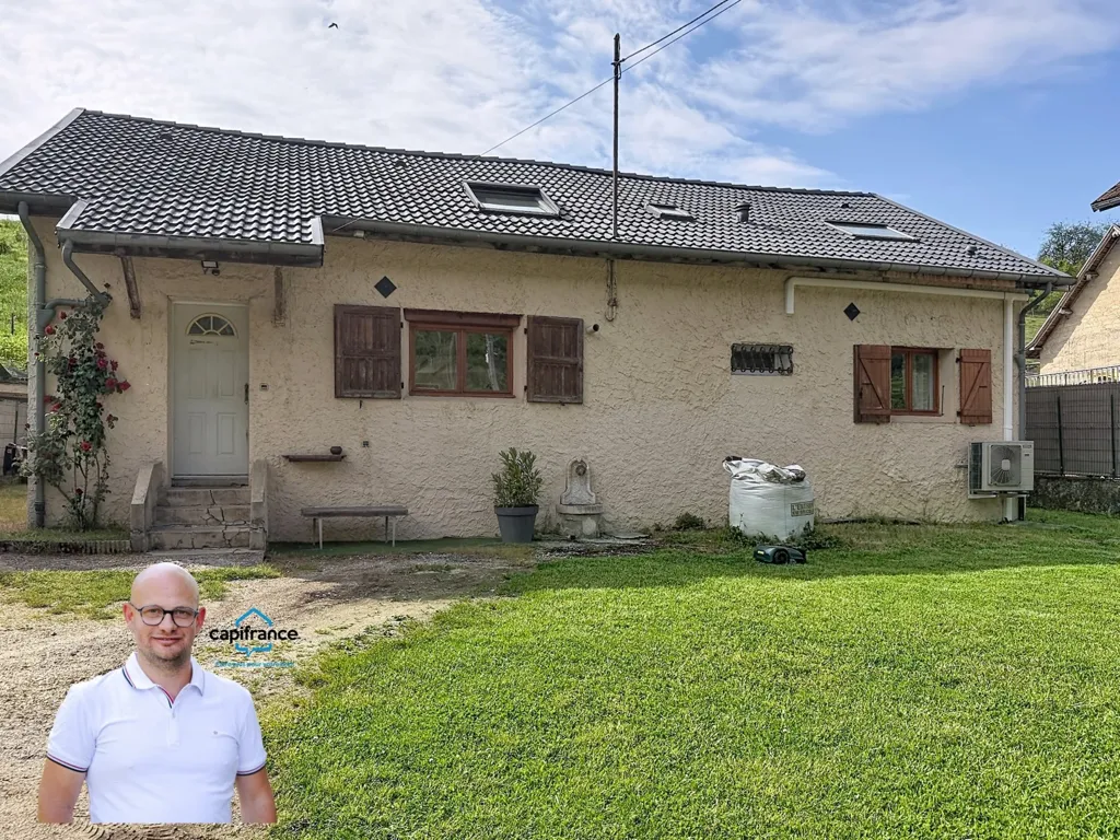 Välivaade - Spacious House with Garden in Saint-Béron