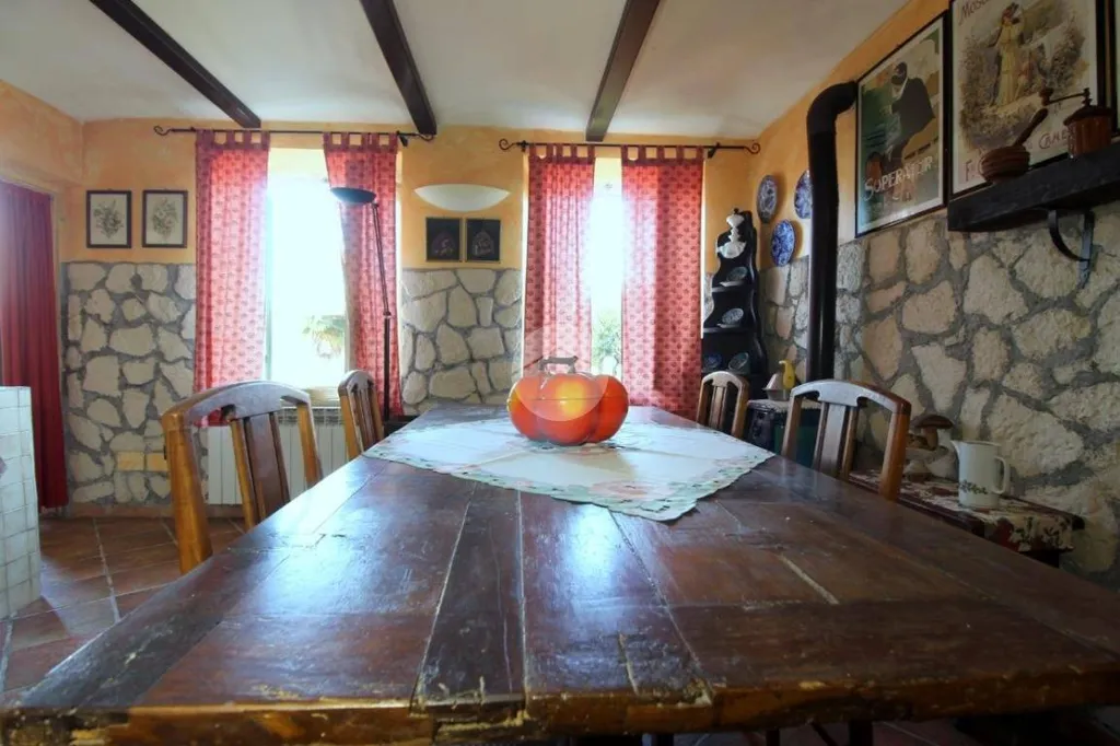 Salle à manger - Semi-Detached House with Panoramic View in Sommariva Perno