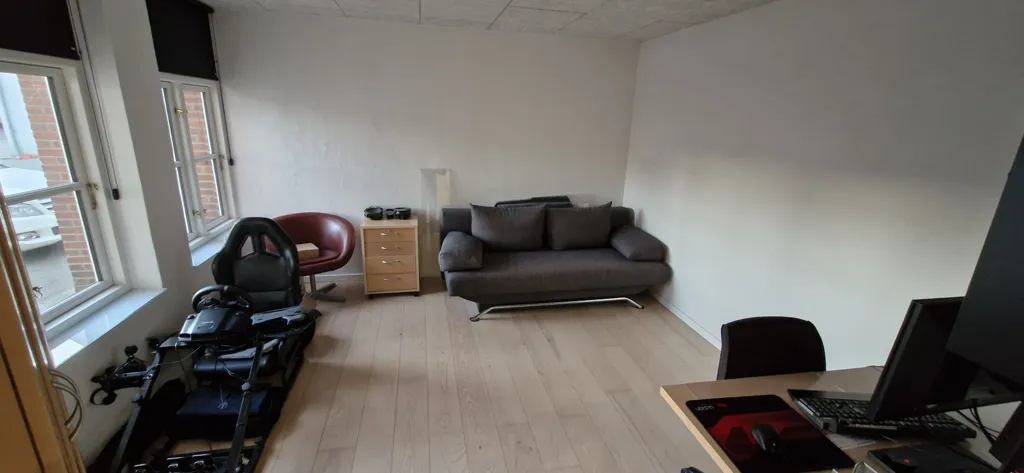 Kabinet - Charming Townhouse with Balcony in Varde Centre