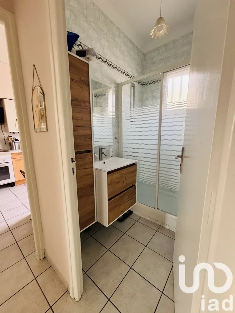 Salles de bain - Maison de Ville avec Terrasse et Jardin à Perpignan