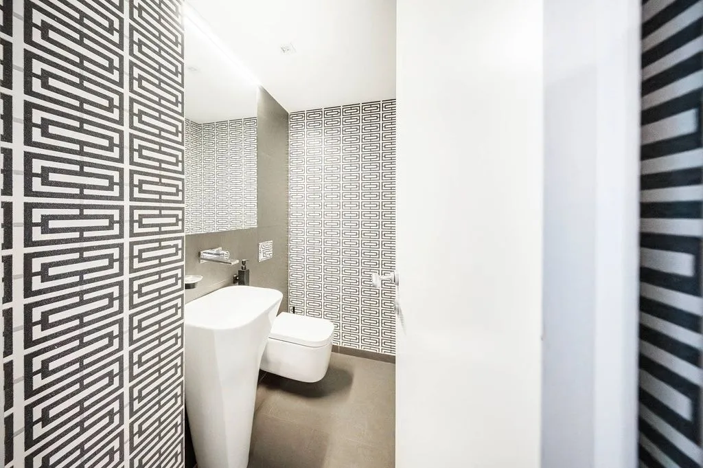 Vannitoad - Luxury Villa with Pool in Chamartín, Madrid