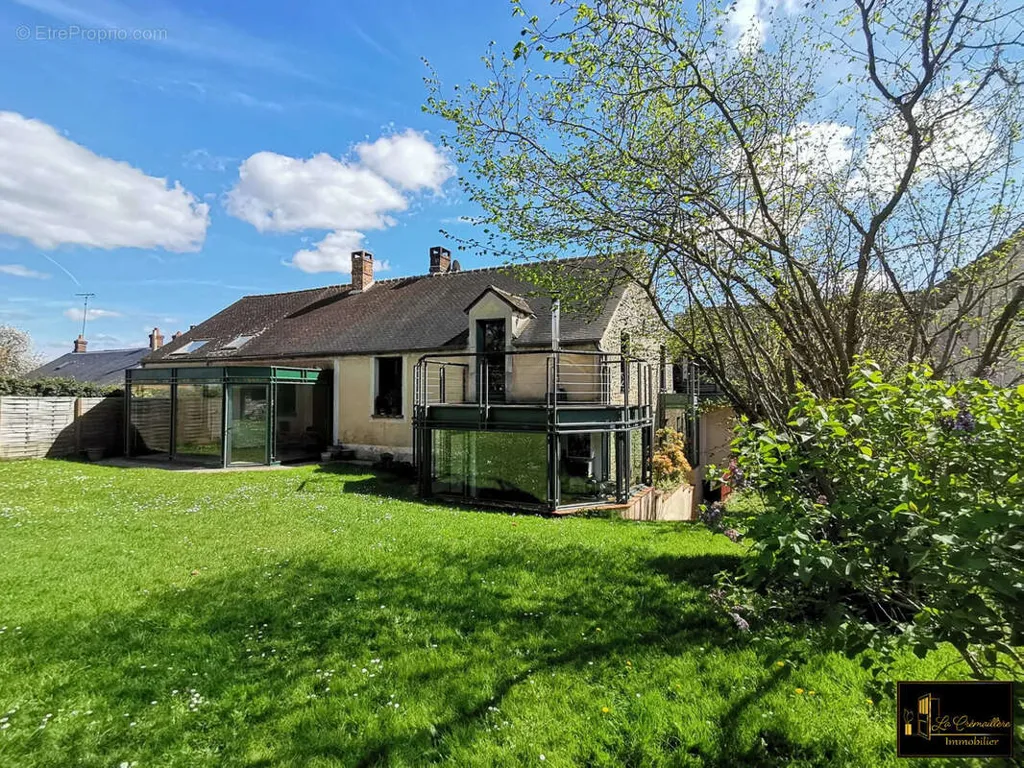 Jardin - Maison historique avec verrières à Sainte-Mesme