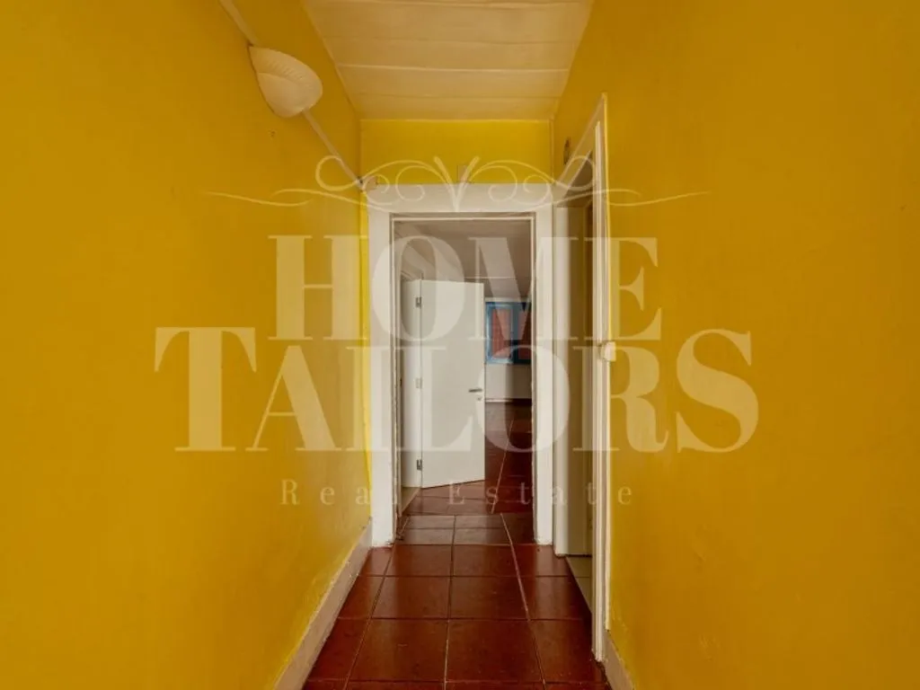 hallway_entrance