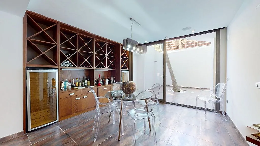 Salle à manger - Chalet with Pool and Terrace in Bonmont