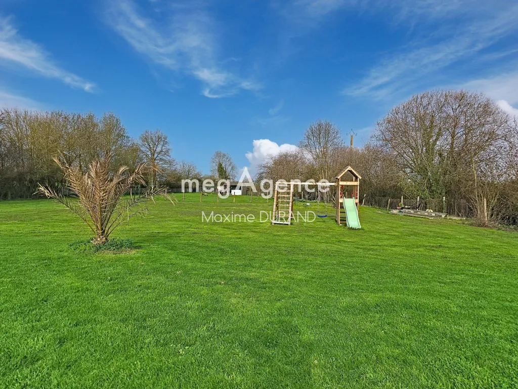 Jardin - Maison Rénovée avec Piscine à Cholet