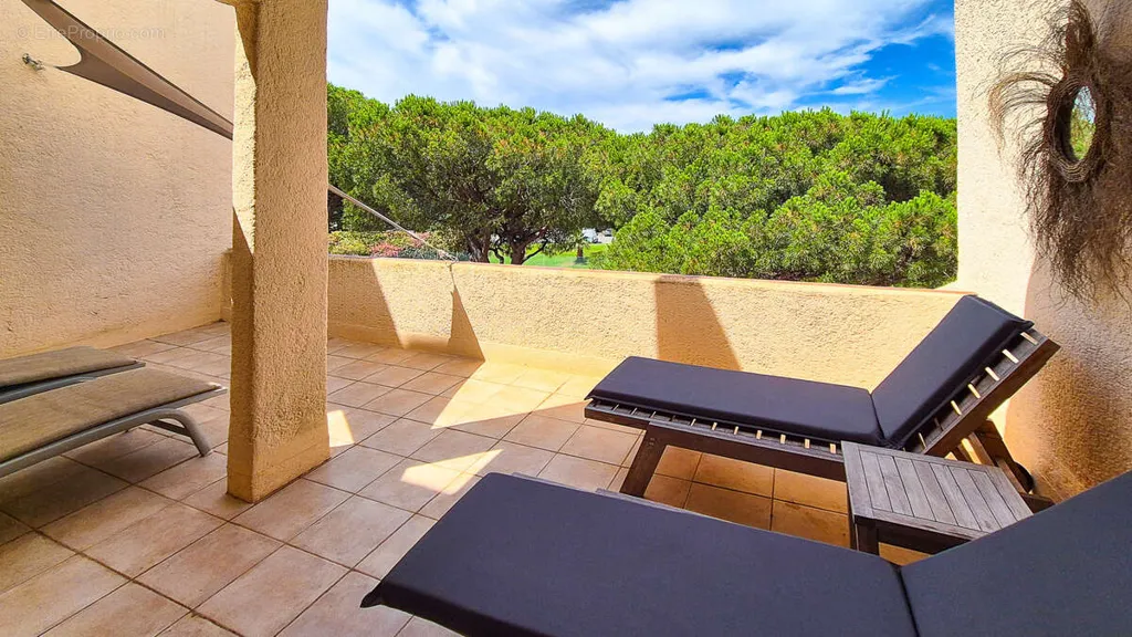 Terrasse - Appartement T3 avec Vue Mer au Marine de Cogolin