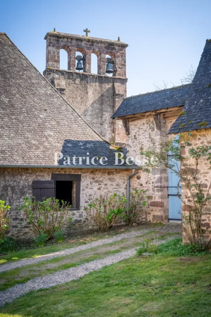 Jardin - Manoir du 17e s. avec Dépendances en Corrèze