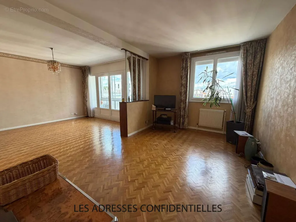 living_room