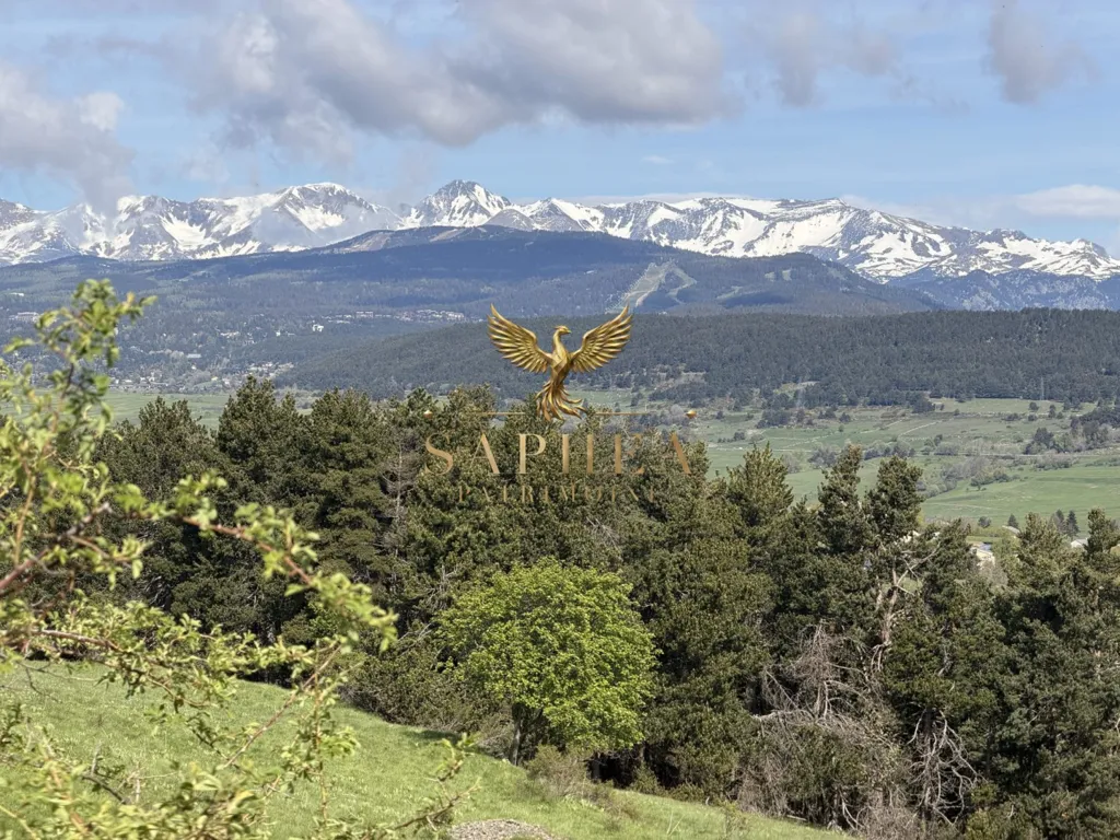 Domaine de Montagne avec Dépendances à Planès