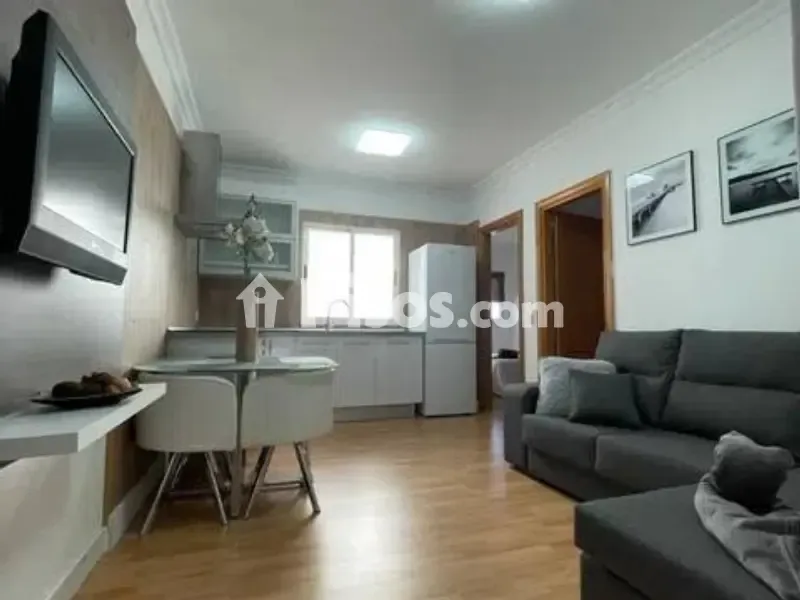 Soggiorno - Spacious Flat with South Orientation in Calle Almagro