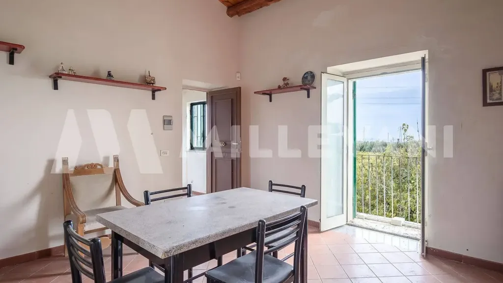 Sala da pranzo - Rustic Farmhouse with Organic Farm in Augusta