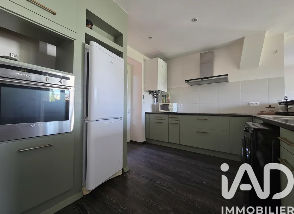 Köök - 4-Piece Apartment with Private Garden in Rodez