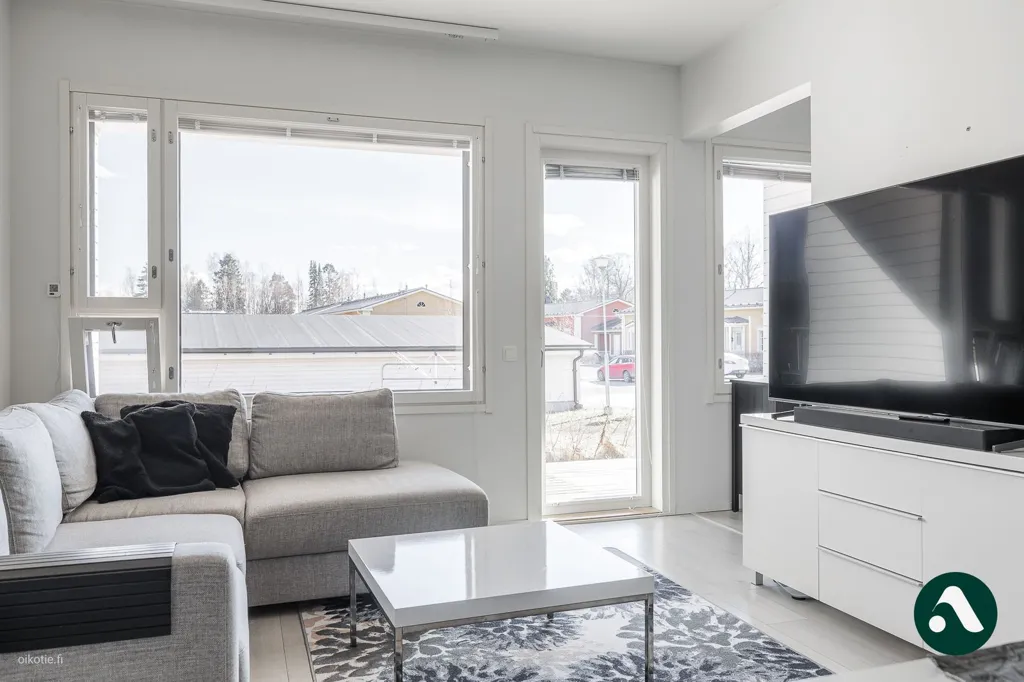 Séjour - Bright Two-Bedroom Apartment with Terrace in Nokia