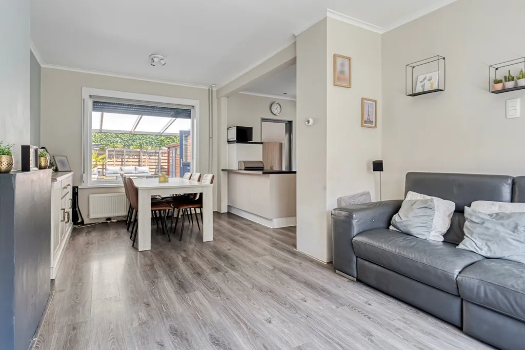 Séjour - Two-Storey House with Garden in Sas van Gent