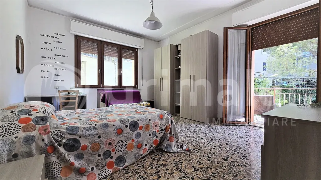 Magamistoad - Restored Apartment with Balcony in Siena