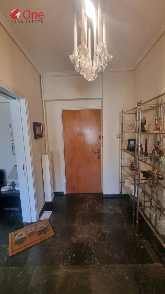 Entrée - Bright Corner Apartment with View in Athens