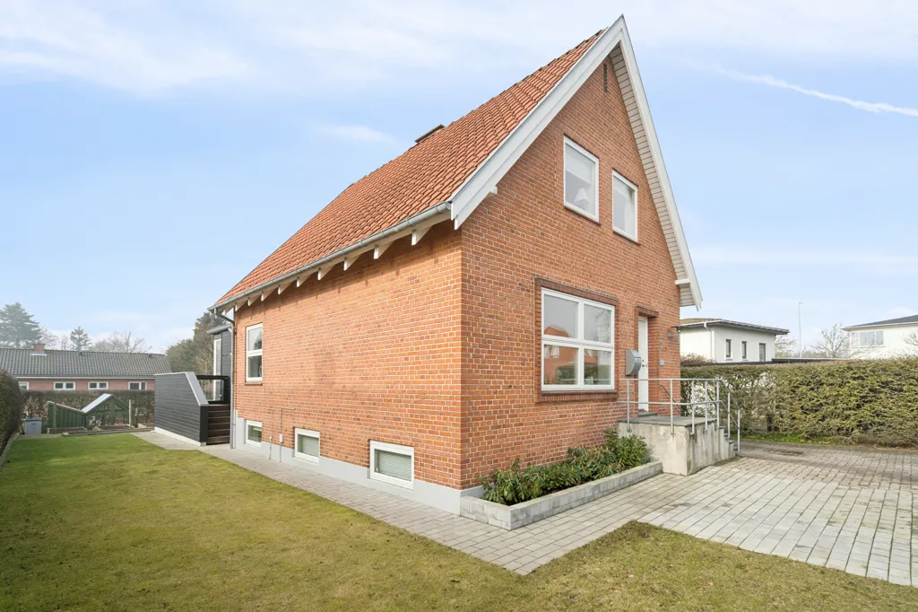 Extérieur - Rustic Villa with Garden in Kristrup
