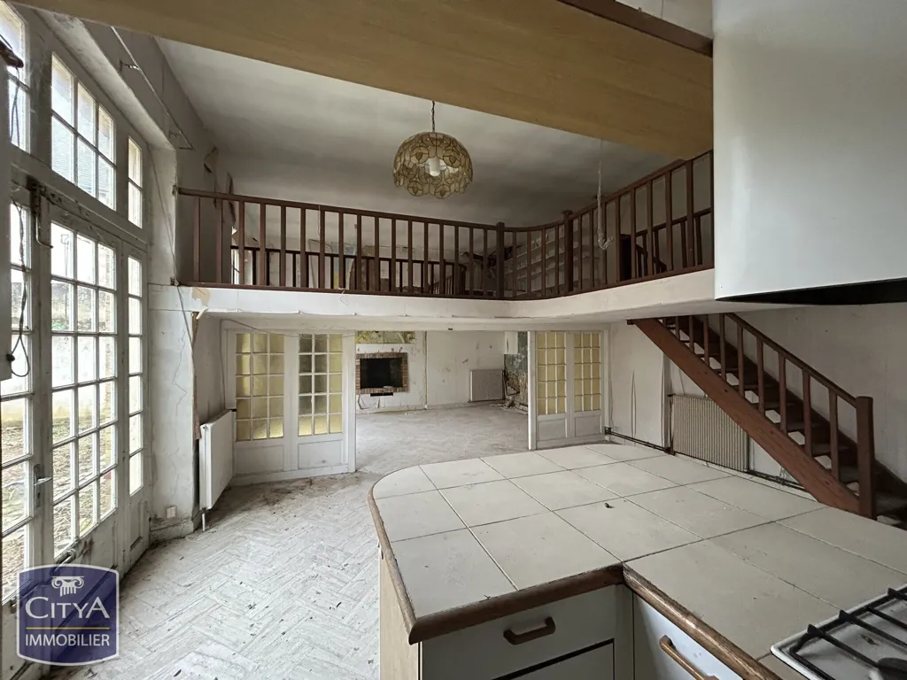 Kitchen - Renovated House with Garden in Chartres Centre