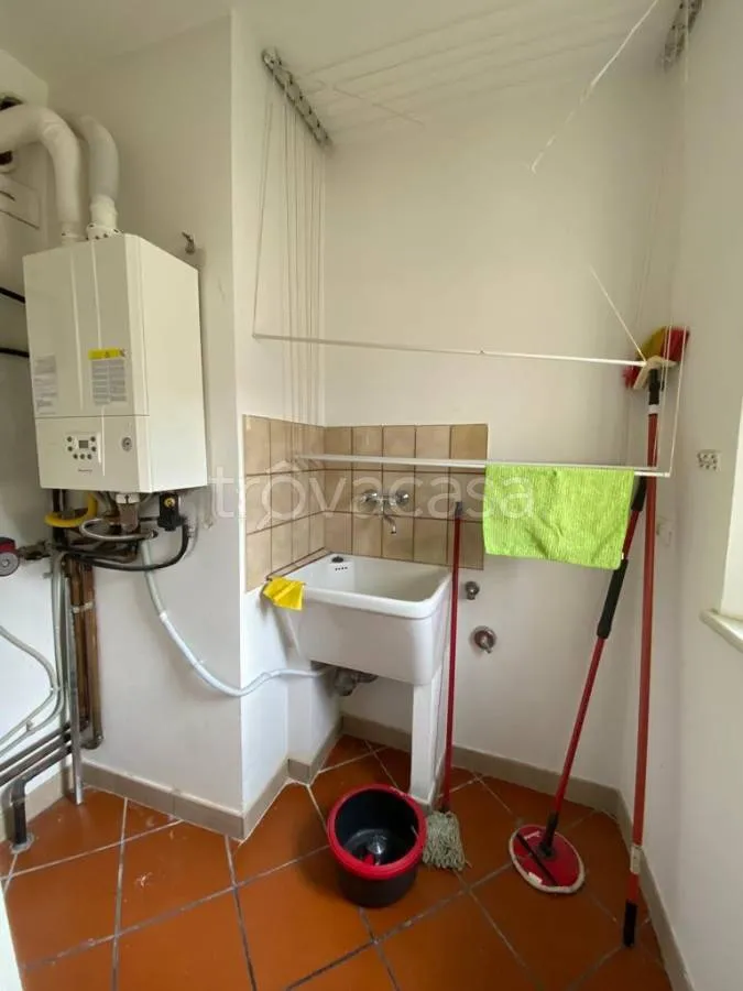 Buanderie - Rustic-Style Flat with Caminetto in Modena