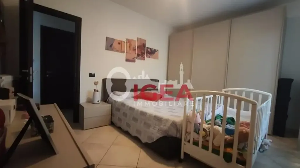 Appartement 5 pièces à IT
