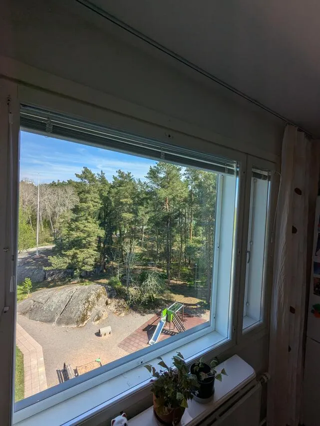 Balcon - 1971 Apartment with Balcony in Kallio