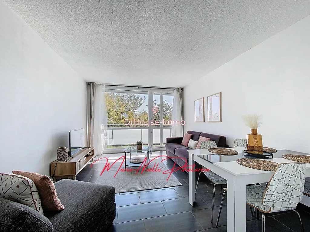 Soggiorno - T3 Flat with Balcony and Park View in Central Location