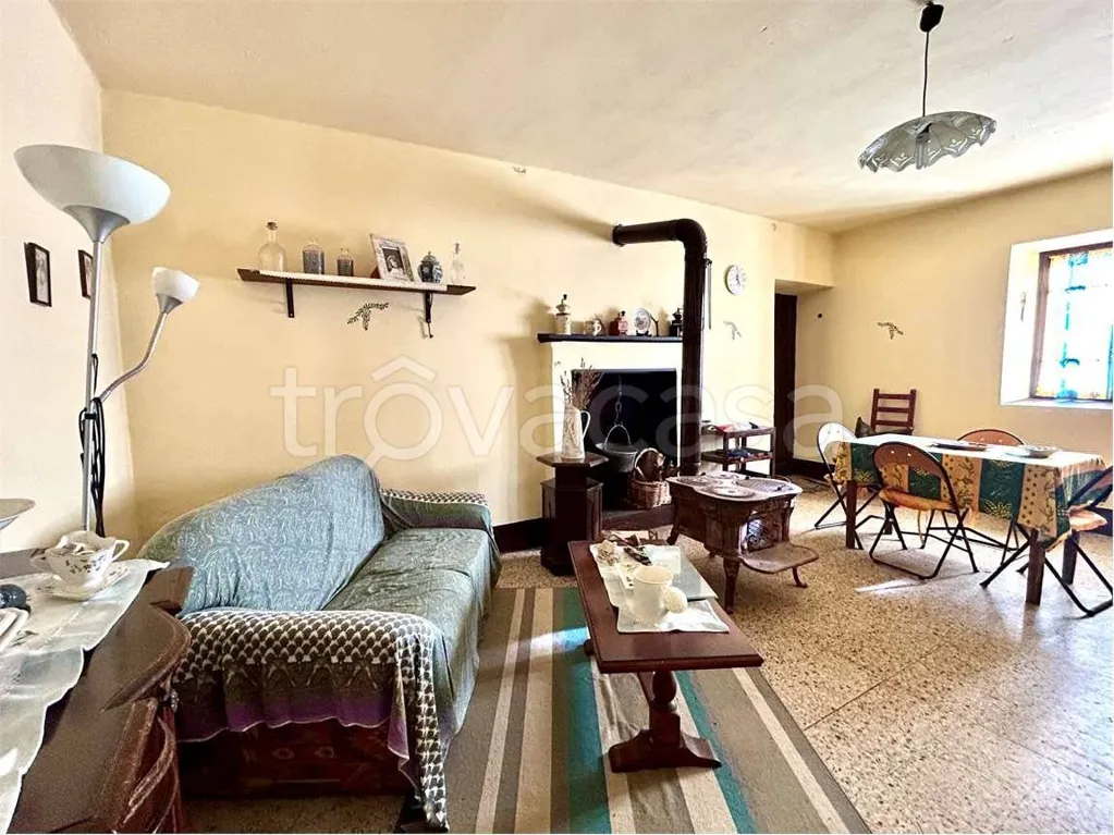 Séjour - Rustic House with Panoramic View in Garessio