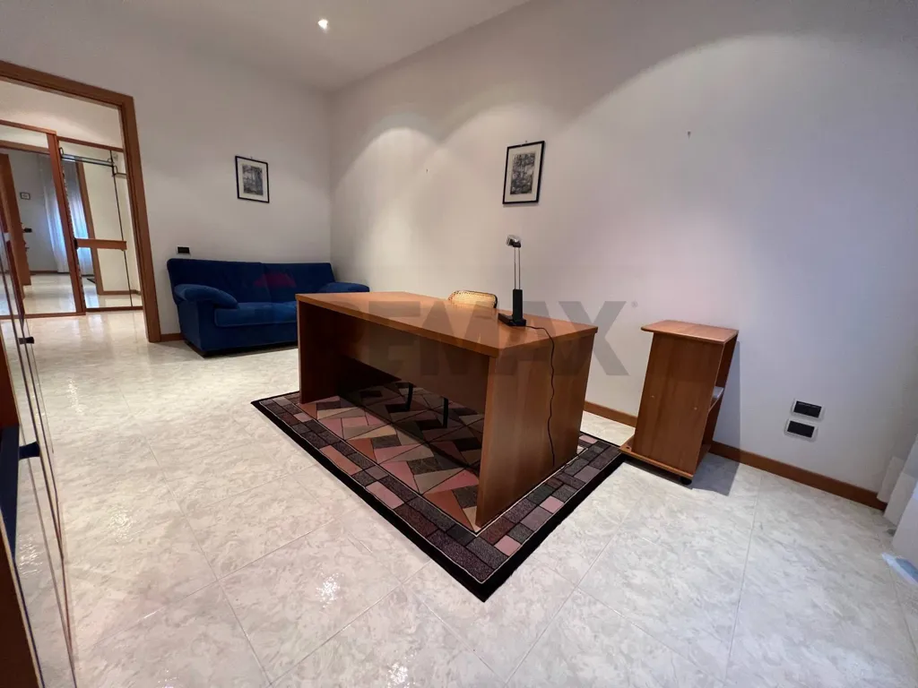 Office - Apartment with Balcony in Chieti Centre
