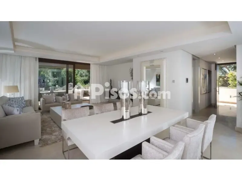 Sala da pranzo - Penthouse Villa with Private Pool in Marbella