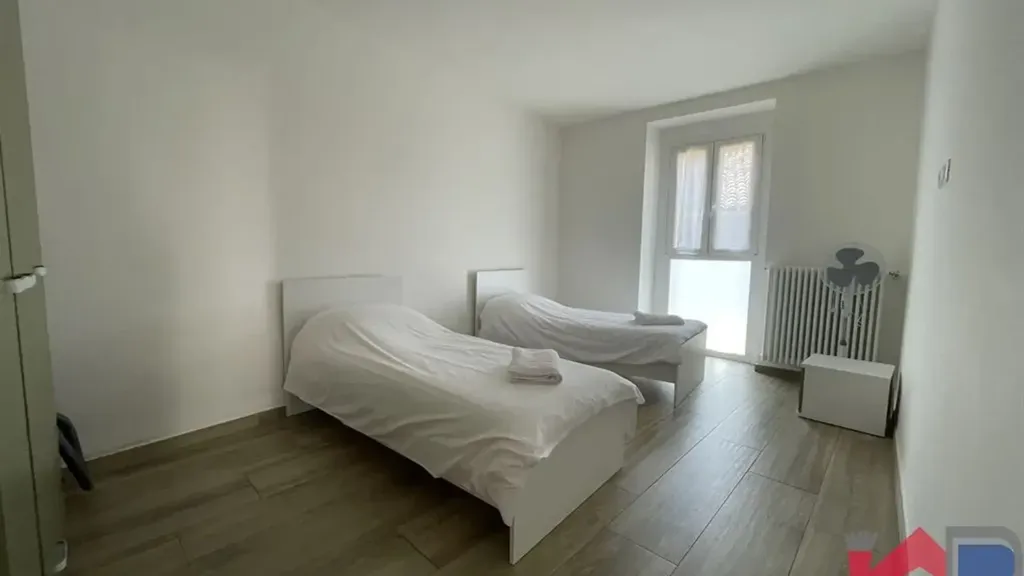 Chambres - Modernised Apartment with Balcony in Vercurago