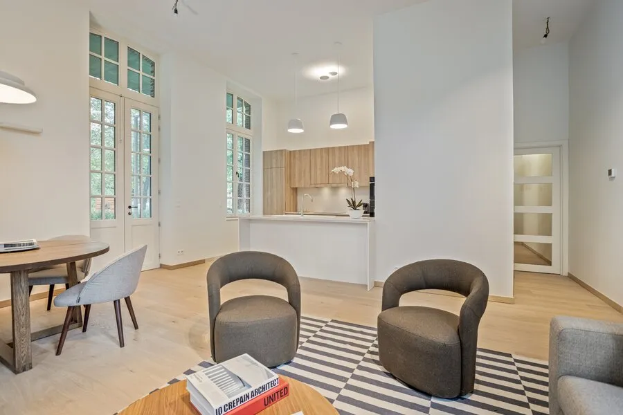 Soggiorno - Historic Park Apartment with Terrace in Sint Vincentius