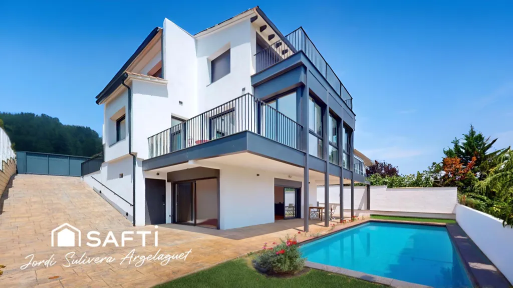 Extérieur - Luxury Villa with Panoramic Views in Banyoles