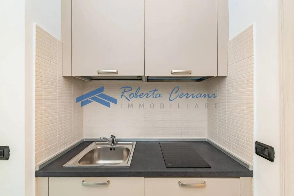 Cuisine - Rented Studio in Lombard Court, Saronno