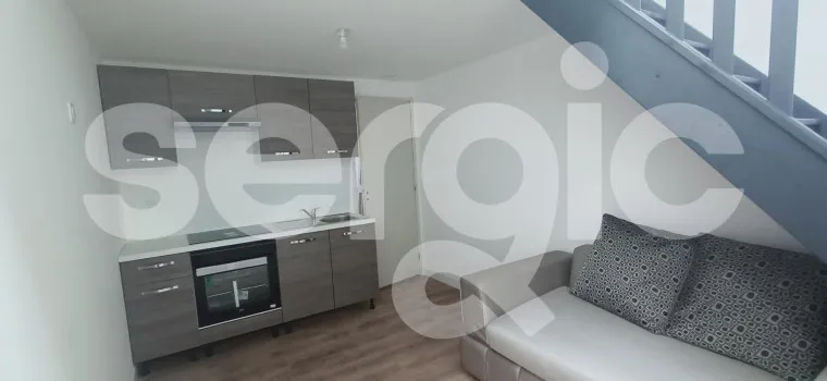 Séjour - Studio Meublé Récemment Rénové à Lille Fives