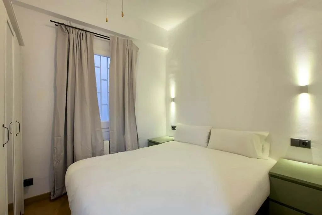Magamistoad - Furnished Apartment with Central Heating in El Camp de l'Arpa del Clot