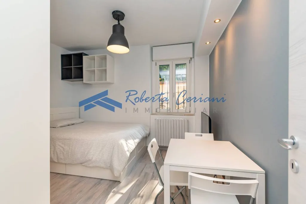 Chambres - Rented Studio in Lombard Court, Saronno